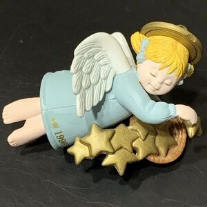 Vintage LIMITED EDITION 1996 Roundy's Christmas Angel Ornament 1st in Series